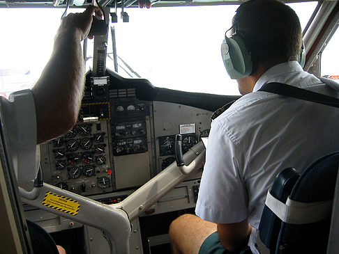 Foto Cockpit des Wasserflugzeugs