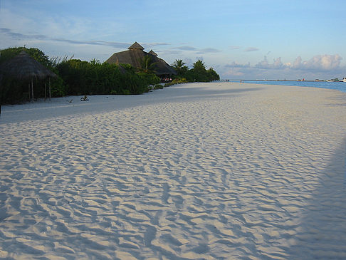 Foto Gebäude am Strand